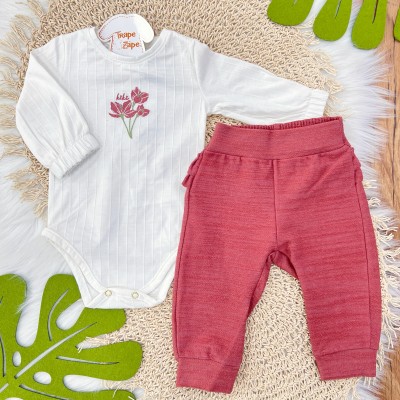 Conj. Body com Flores Bodadas e Calça com Babadinho - Cereja e Off White